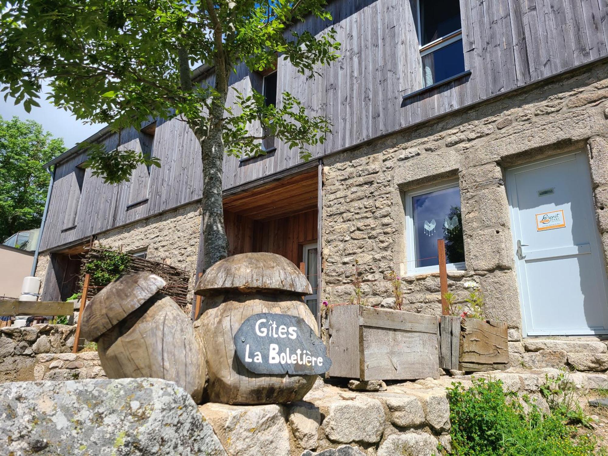 Gites La Boletiere Saint-Etienne-du-Valdonnez Екстер'єр фото